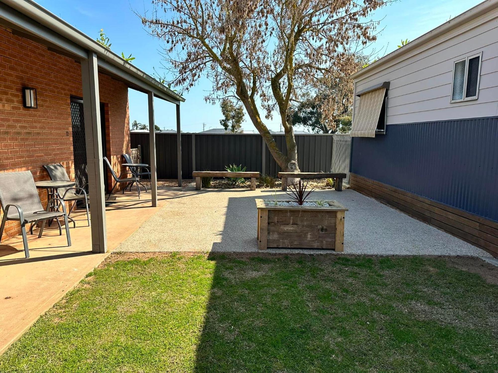 Ashleigh Court Motor Inn Mulwala Extérieur photo